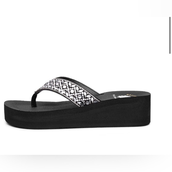 Yellow Box Black Sandals with Sparkling Accents. - Picture 5 of 5